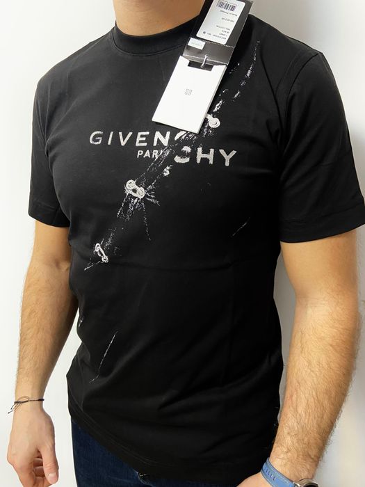 Тениски Balenciaga Armani Givanchy Moschino