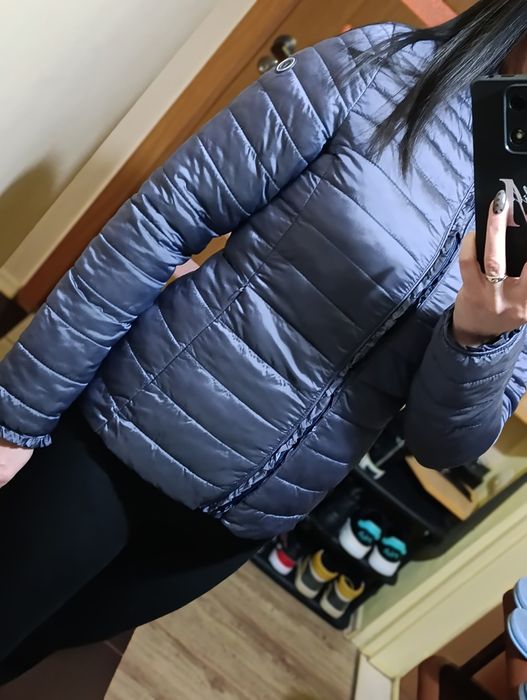 Дамски якета S и  XS размер 2 броя за 20 лв.