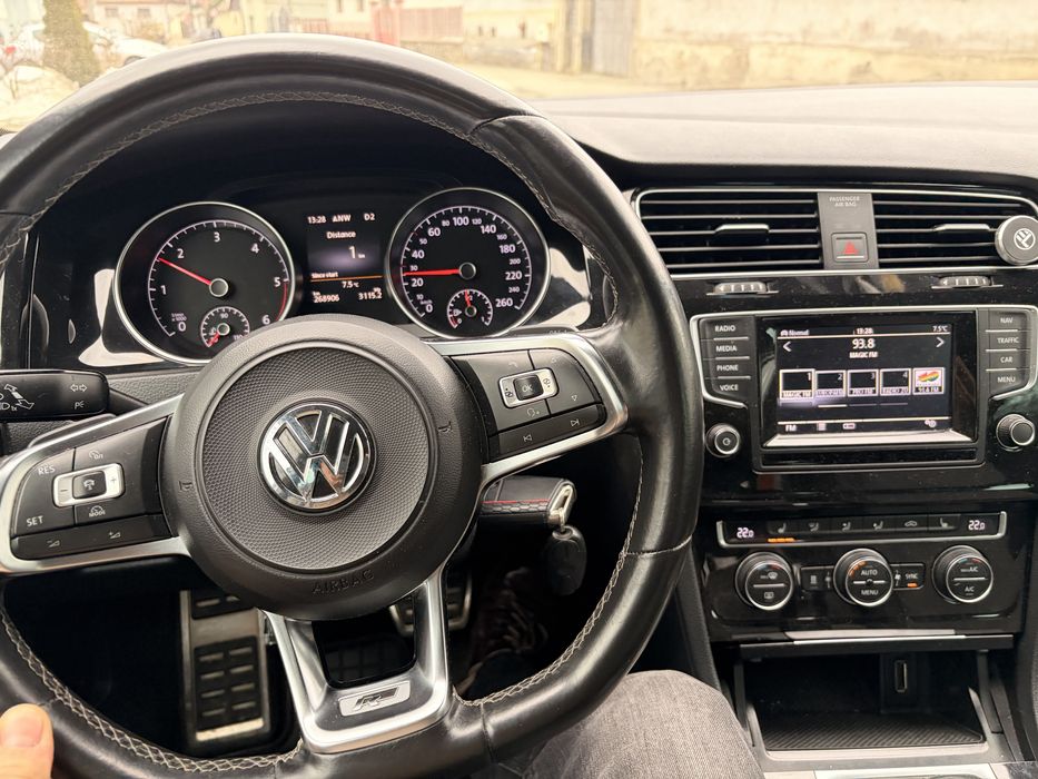 Golf 7 R-line 2.0 TDI 150 cp