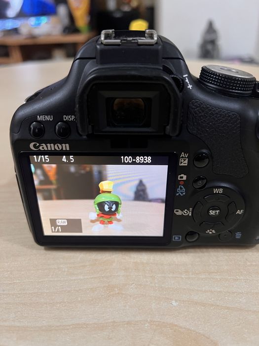Cameră FOTO DSLR Canon EOS 500D, Made In Japan, Ca NOU, Obiectiv, Incarcator, Card 8 GB