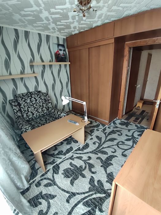 Продается 3-комн (5-9, 3 эт)