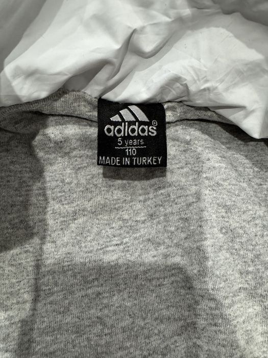 Продам ветровку на мальчика