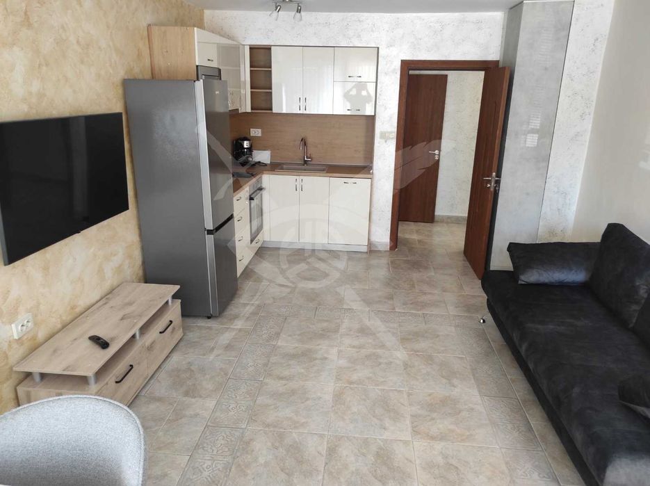 Двустаен апартамент във Въстанически !26761