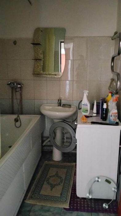 1 бөлмелі пәтер жалға беріледі.