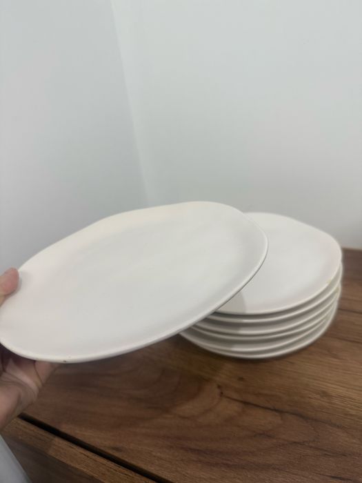 Тарелки матовые б/у