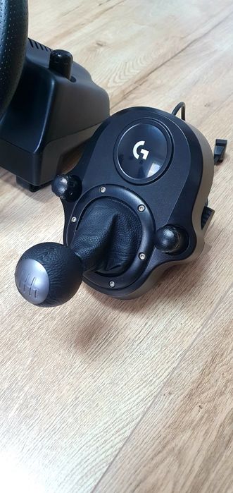 Gaming Volan Logitech G29 Volan+pedal+schimbător+adapter 

Funcționează perfect !

Transport prin olx fan courier . 

Preț: 800

(Deschidere de livra