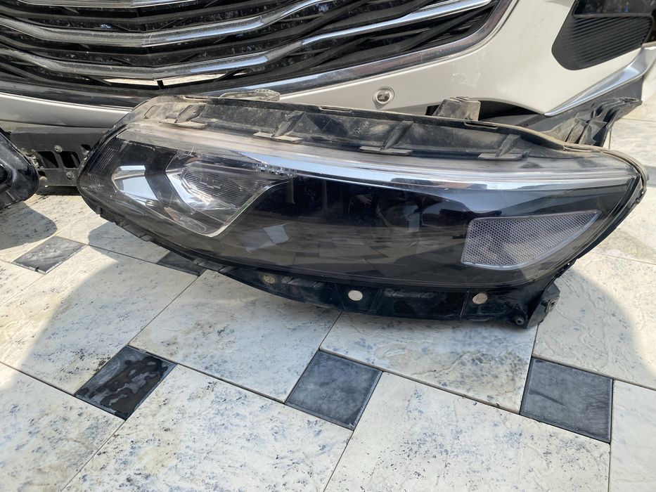 бамфер и фара малибу 2