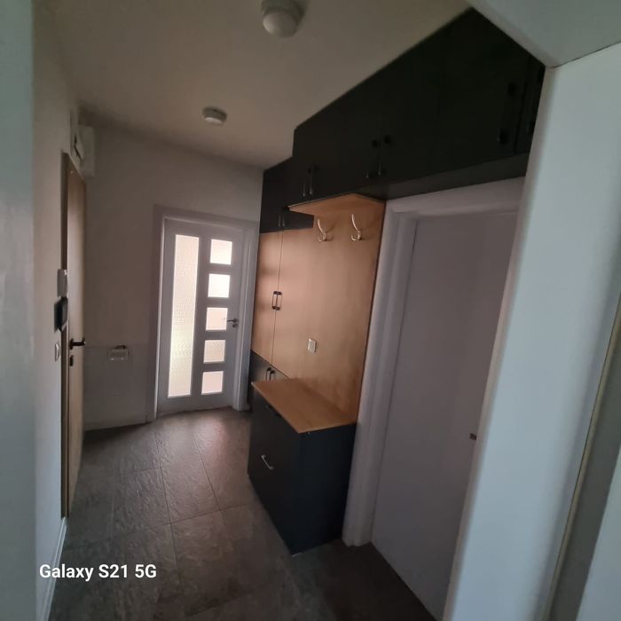 Дава се под наем Двустаен апартамент в София, Кръстова вада - 75 кв.м за 718.08 € - Снимка #3