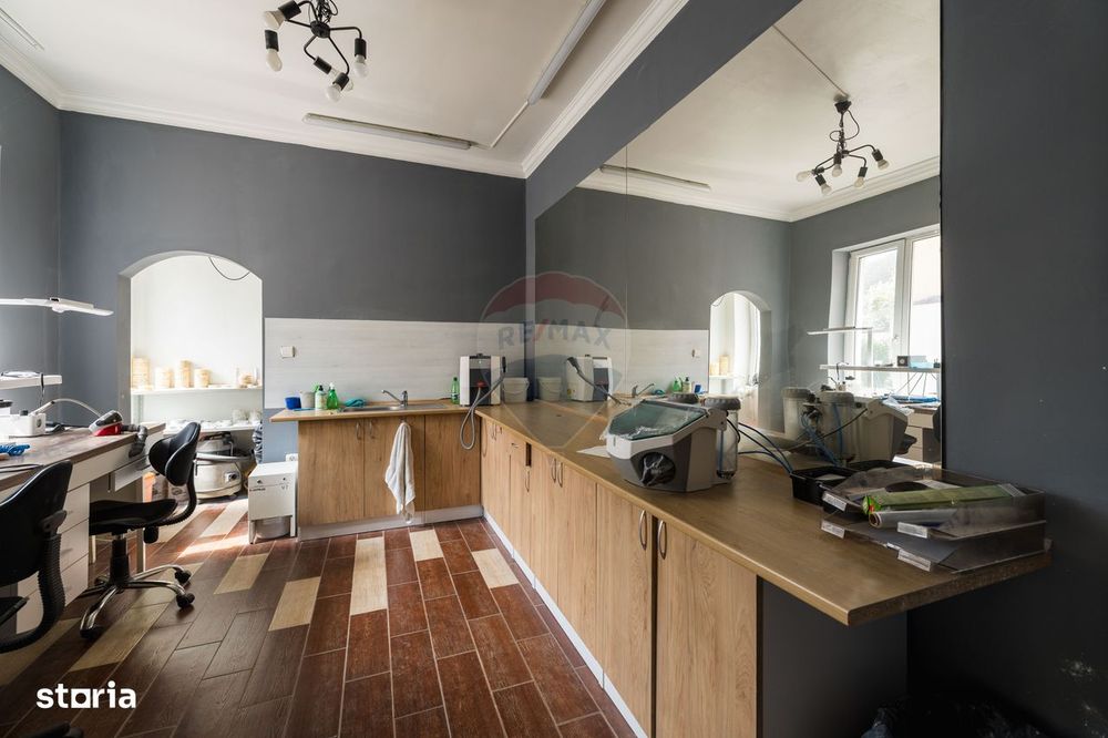 Spatiu birouri Centrul Civic Brasov AFI Mall 200 mp D + M