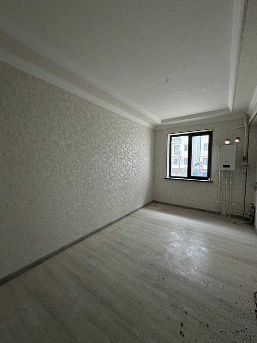 Продается квартира 93 кв метра на 1 этаже с готовым ремонтом