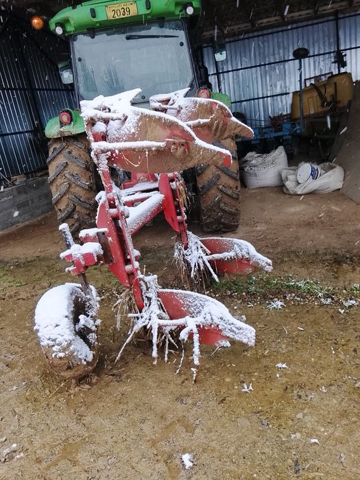 Vand plug cu 2 brazde