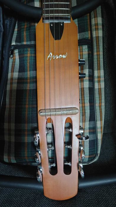 Vand Arrow Silent Guitar - chitara de calatorie