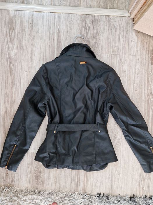 Lynne яке с кожен ефект