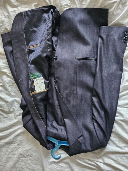 Продам праздничные костюмы