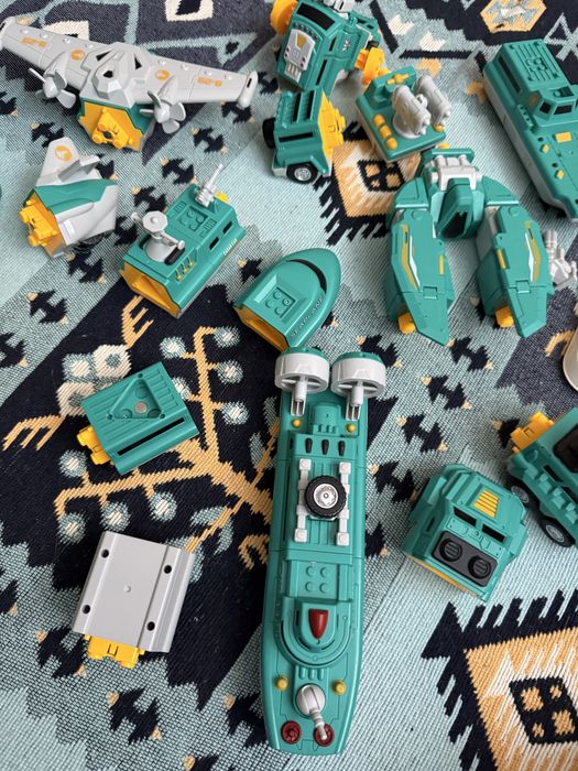 Детский конструктор трансформер