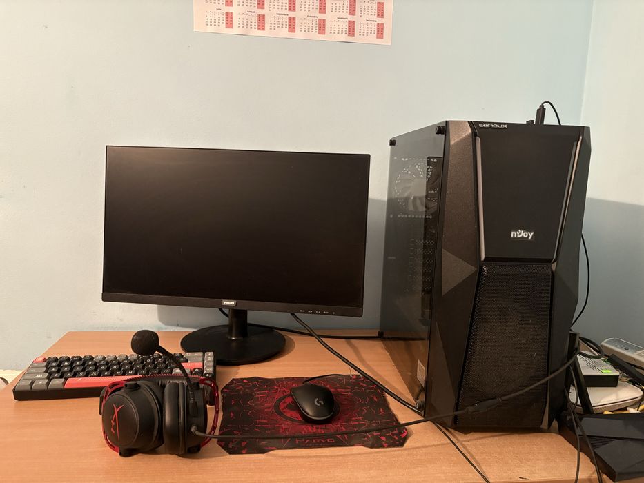 Vand PC+Mouse+Tastatura+Castii+Mousepad