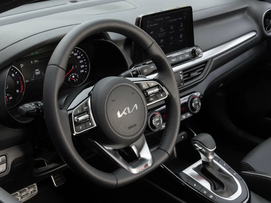 Аренда авто Киа Серато