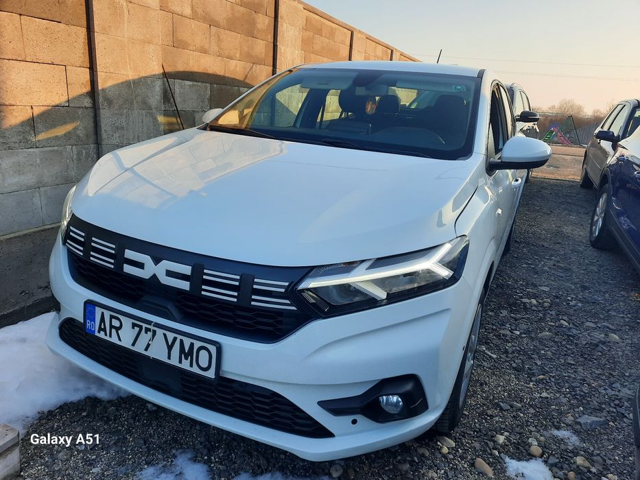 Vând Logan, 2024, Climatronic,  încălzire în scaune