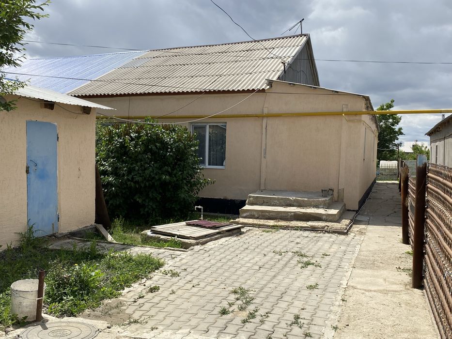 Продам дом в п Акжар 1