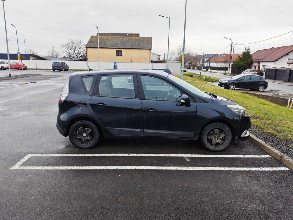 Vând Renault Scenic 1.5DCI