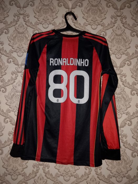 Продам футбольную форму Роналдиньо