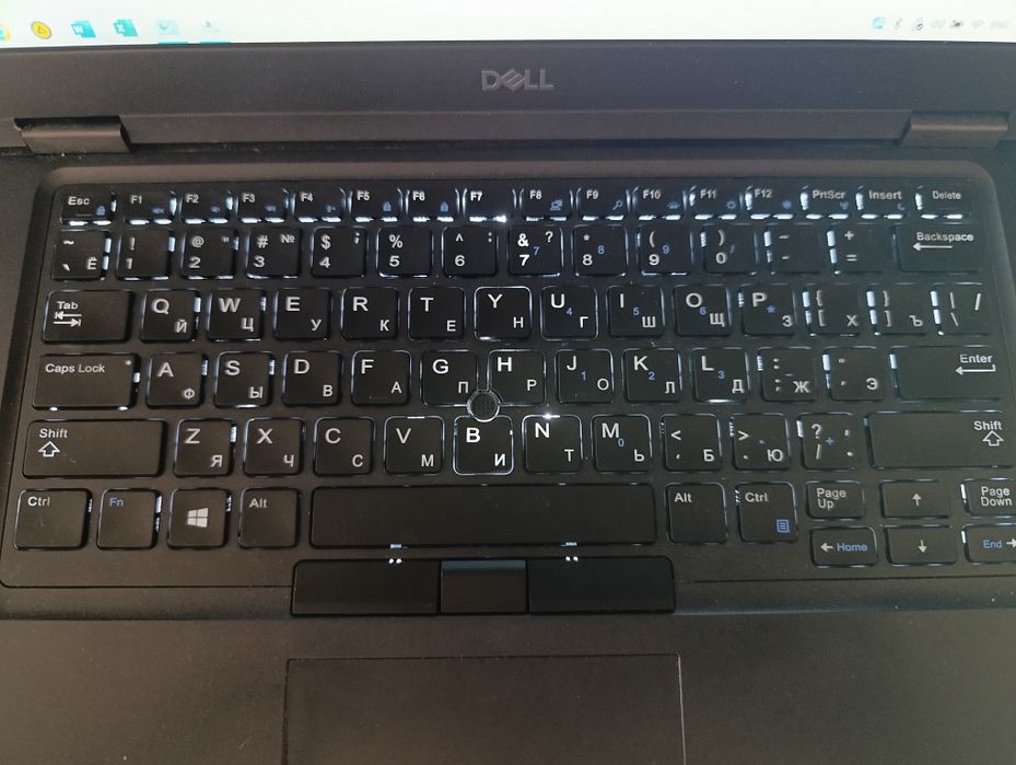 Ноутбук dell 5490. i5 8350u