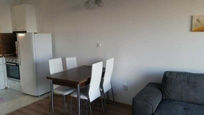 Дава се под наем Двустаен апартамент в София, Младост 4 - 68 кв.м за 475 € - Снимка #2