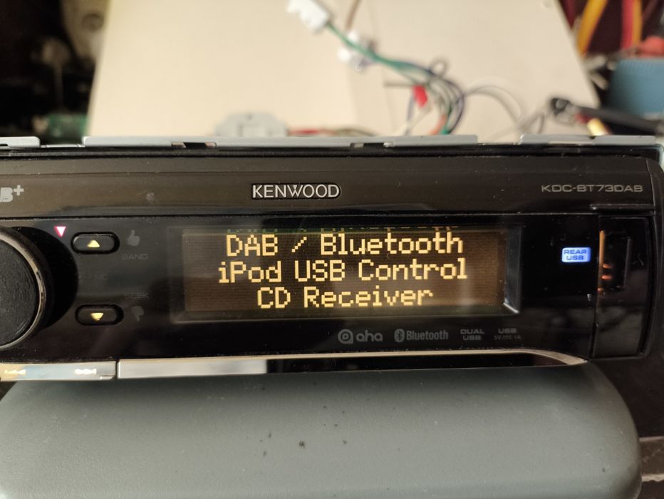 Висок клас автомобилна мултимедия Kenwood KDC-BT73DAB/DAB+ и Bluetooth