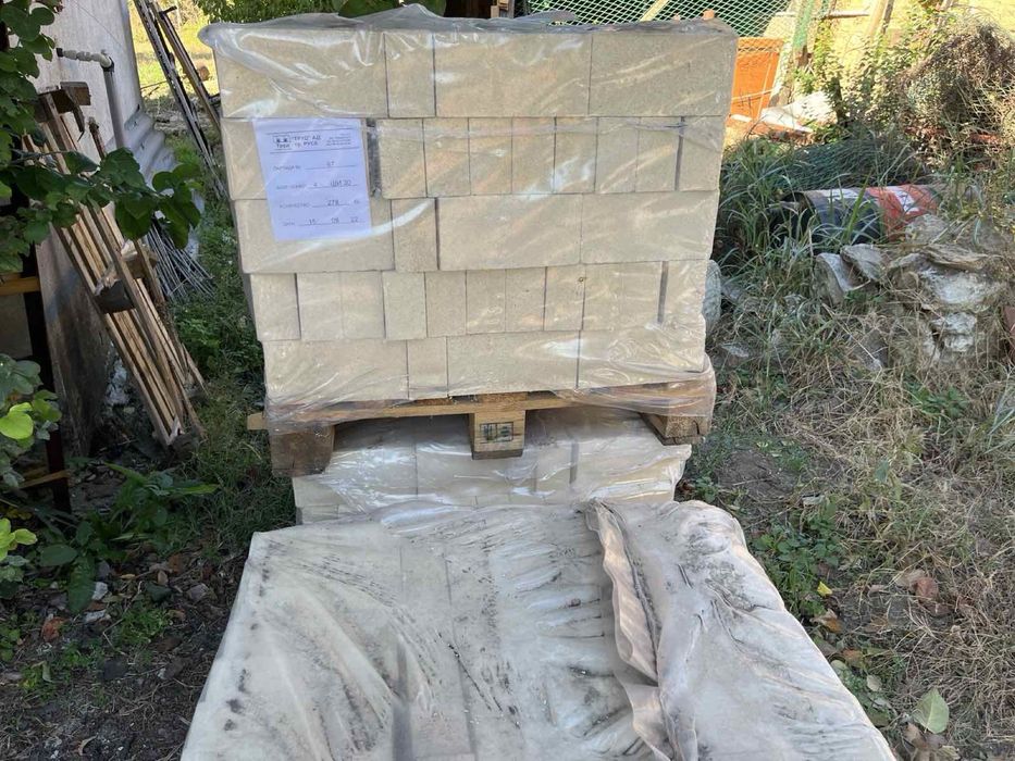 Продавам огнеупорни тухли