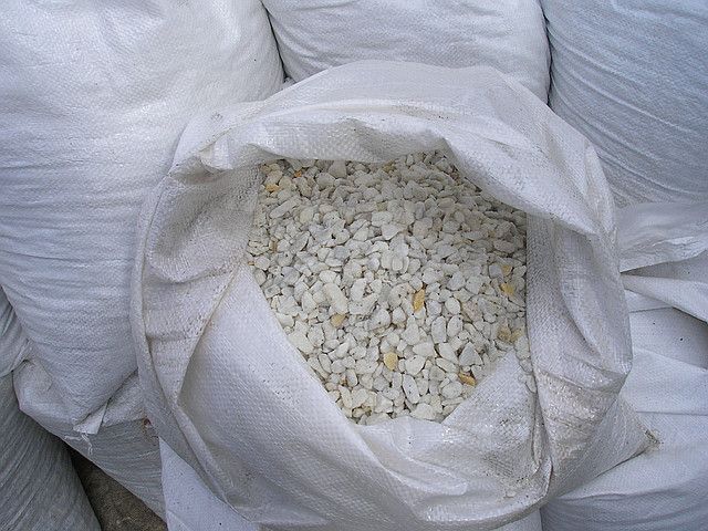 Мраморная крошка (щебень) 50 кг. Белая
