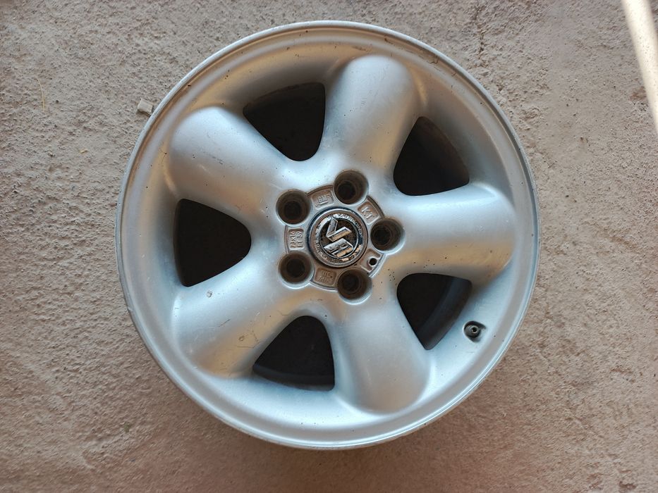 Vaz 21;00 4X4 saka diskasi 16tilik diska xolati yaxwi tirnalmagannnnnn