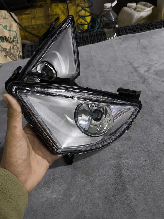противотуманные фары на ford fiesta