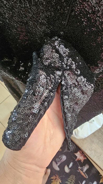 Rochie eleganta , cu șliț la spate !   / doar probat XL