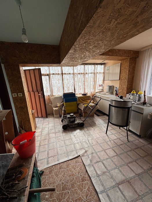 Малък рай в с. Вакарел