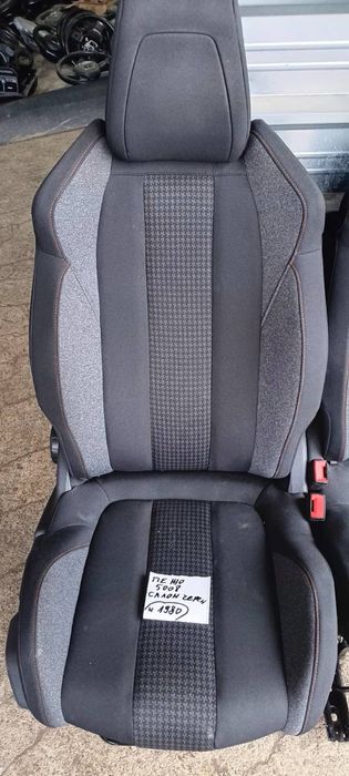 Комфортен оригинален салон за Peugeot 5008 седалки 2019год номер 1980