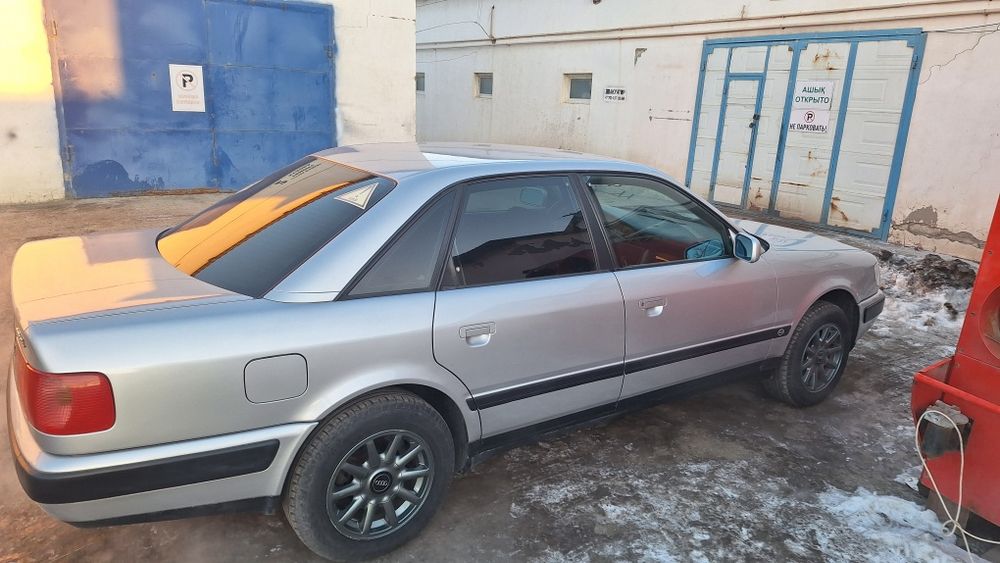 Продам Ауди 100 2.8