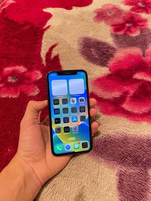 Продам срочно iPhone X 64GB