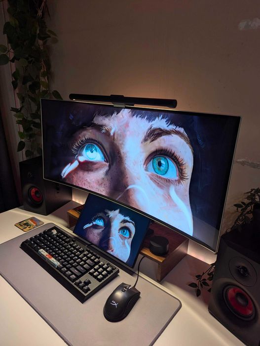 Monitor QD OLED Samsung Odyssey G8 G85SD - 3440x1440, 175Hz, Garantie