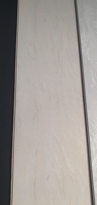 Dekor plastikla sotuvda