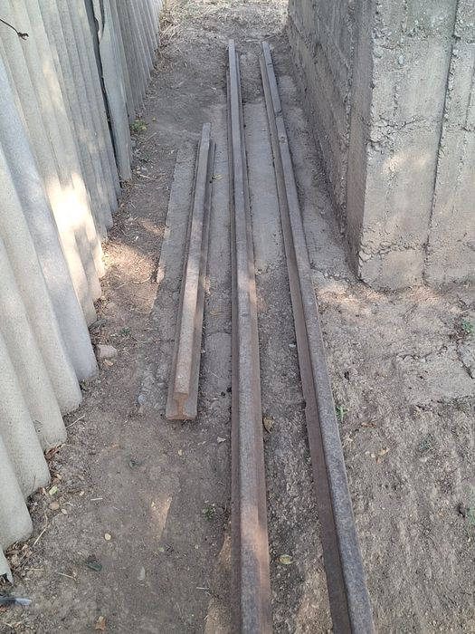 Узкоколейные рельсы