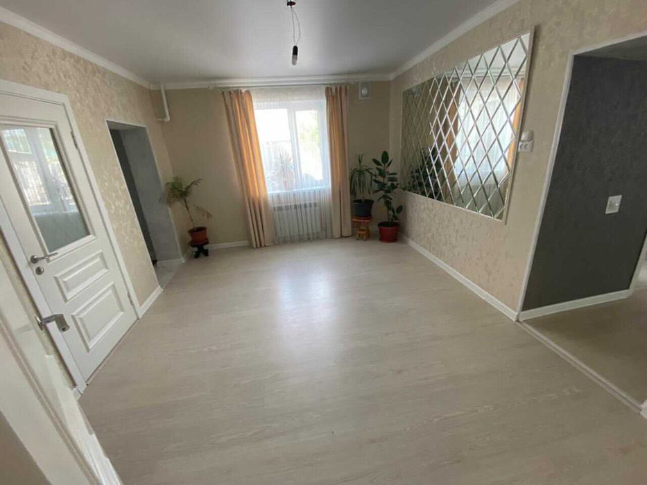 Продам 2 этажный коттедж (дом)