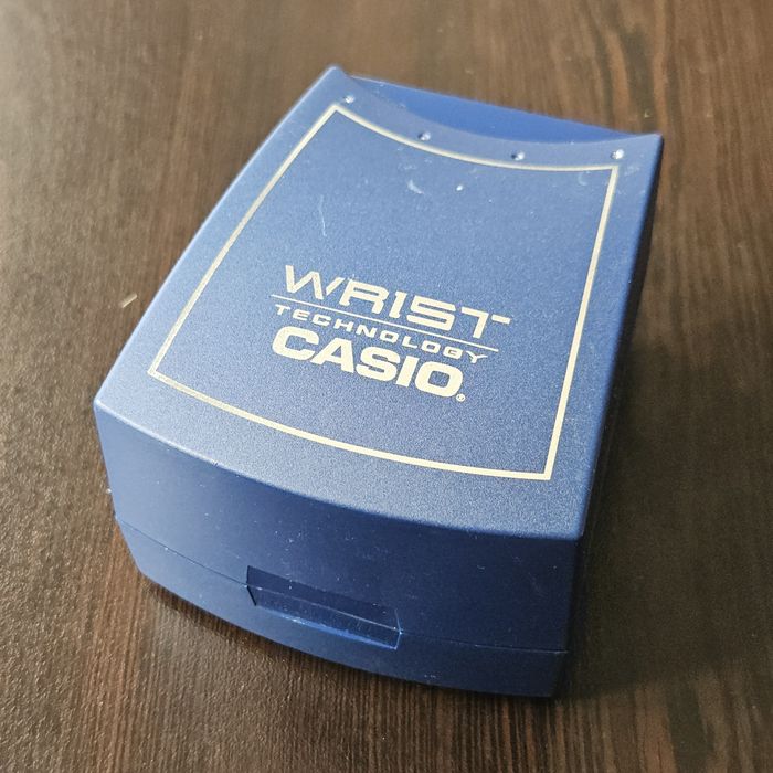 CASIO розов часовник LW-200-4BVDF