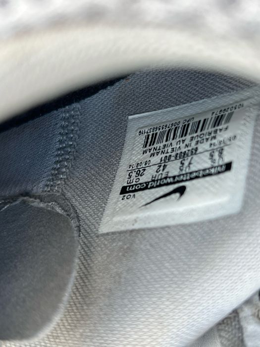 Маратонки Nike Lunarlon Flywire