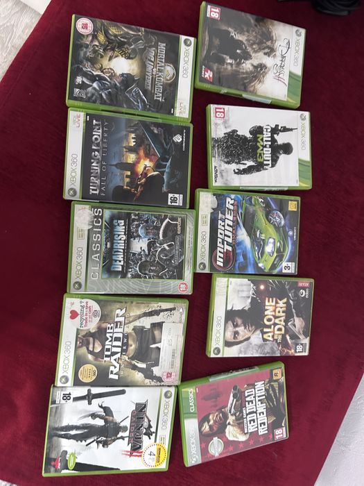 Vand Xbox 360  plus 20 jocuri
