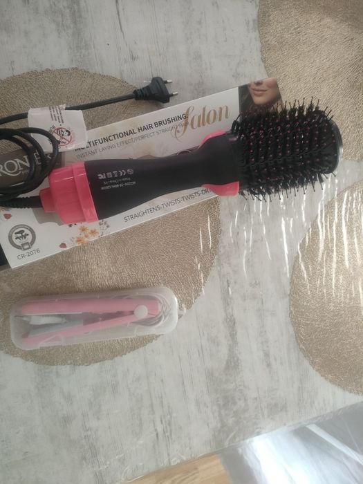 Фен расческа для создания объема