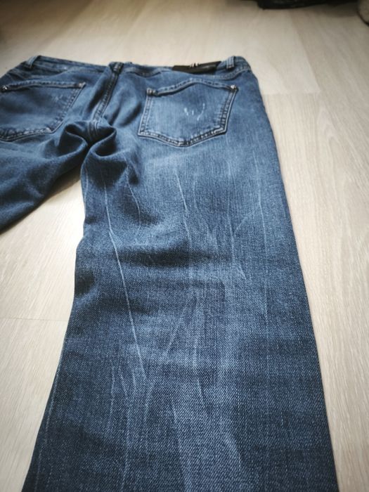 Мъжки дънки:JOHN RICHMOND, с пръски