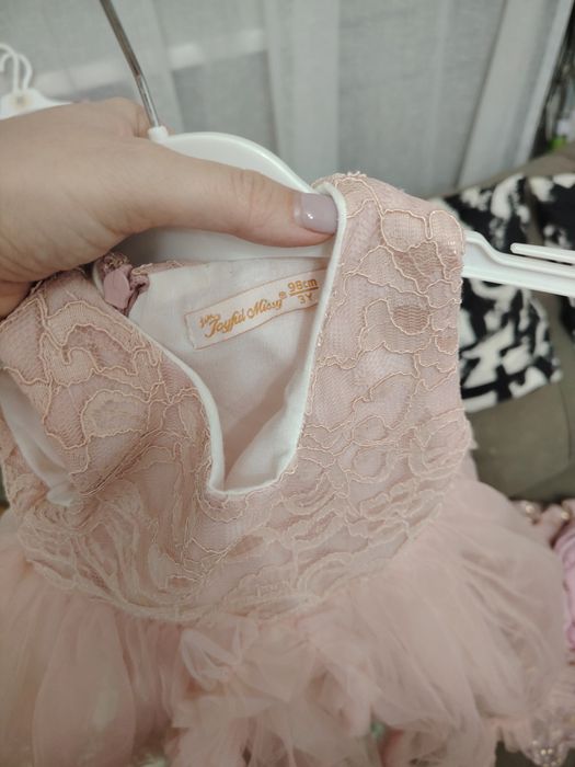 Продам пышное нарядное платье