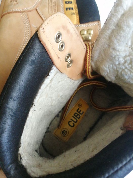 Vând ghete de iarna