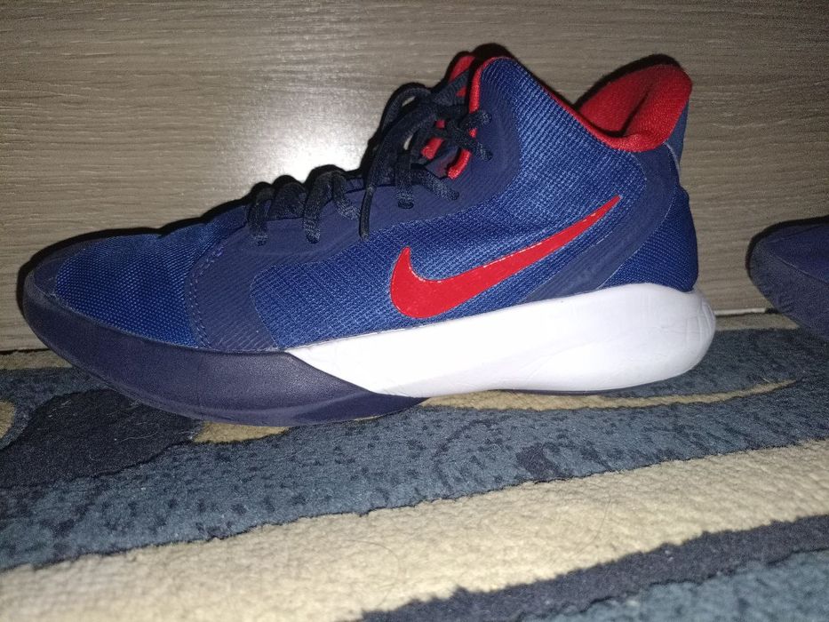 Мужские кроссовки Nike