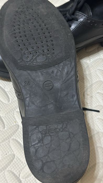 Лоферы, сапоги, ботинки женские